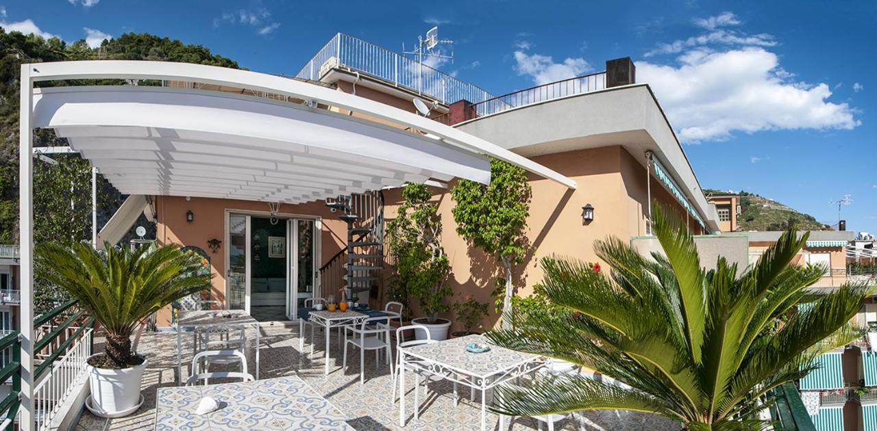 B&B Amalfe Maiori Exterior foto